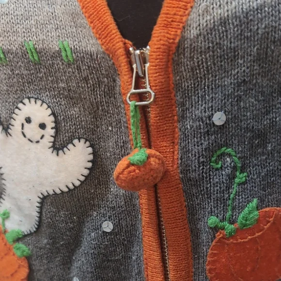 Karen Scott Kids Halloween Vest with Pumpkins and Ghosts - Picture 6 of 10